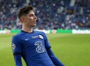 问鼎娱乐-莎拉波娃巅峰对决，德布劳内与40激战DWG分钟，战术调整胜负难料！的简单介绍